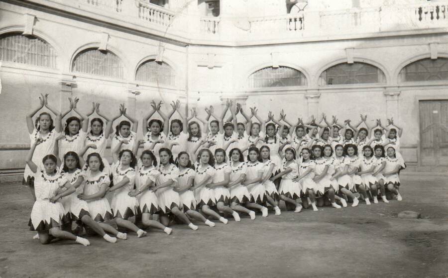 Alumnas Colegio Bolivar 1948