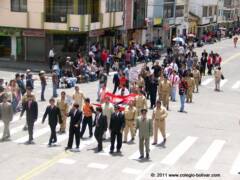 Desfile 150 Años Aniversario Colegio Bolívar Ambato 2011